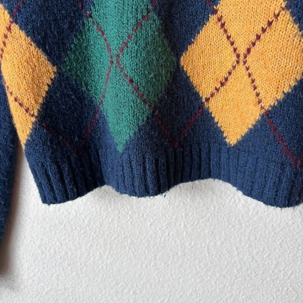 American Eagle Academia School Argyle Navy Blue Sweater Medium